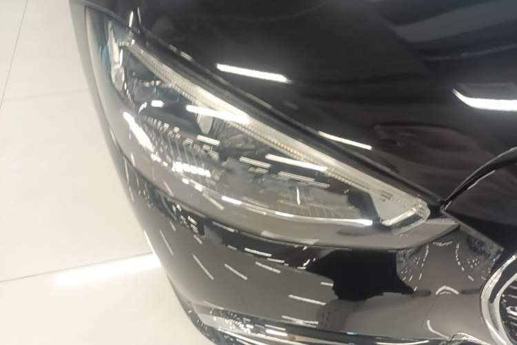 Used Mercedes-Benz S-Class 2022 Restyled S 450 L Right Front Headlight