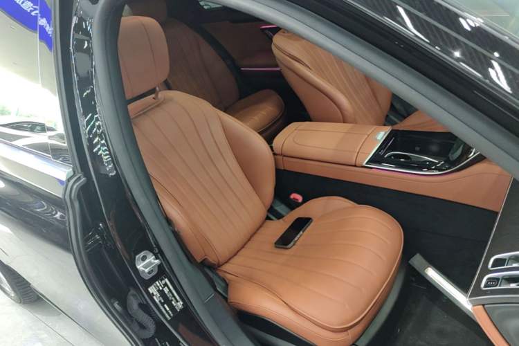 Used Mercedes-Benz S-Class 2022 Revised S 400 L Business Version Right Front Seat
