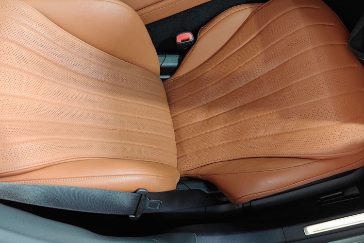 Used Mercedes-Benz S-Class 2022 S 400 L Business Model Right Front Seat