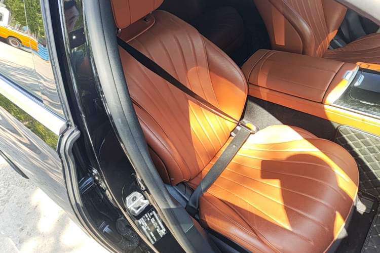 Used Mercedes-Benz S-Class 2022 Revised S 400 L Business Version Right Front Seat