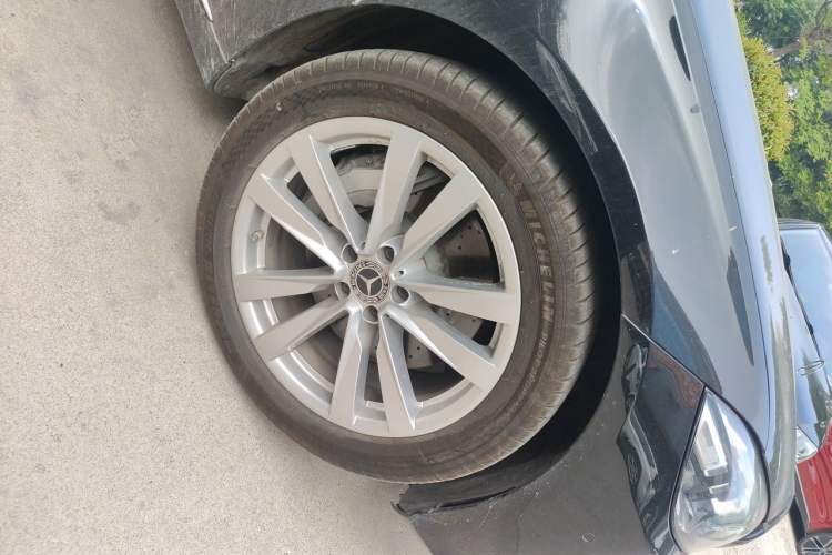 Used Mercedes-Benz S-Class 2022 Revised S 400 L Business Version Right Front Wheel Hub