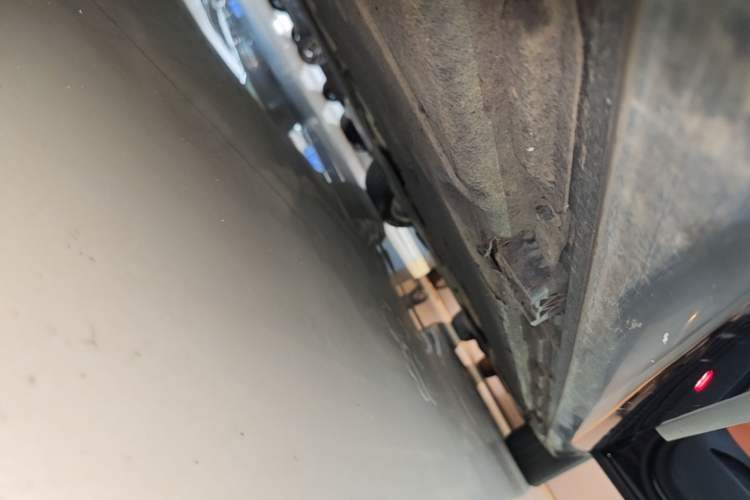 Used Mercedes-Benz S-Class 2022 S 400 L Business Model Right Side Sill