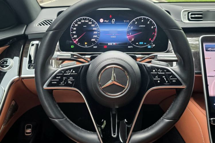 Used Mercedes-Benz S-Class 2022 Revised S 400 L Luxury Edition Steering Wheel