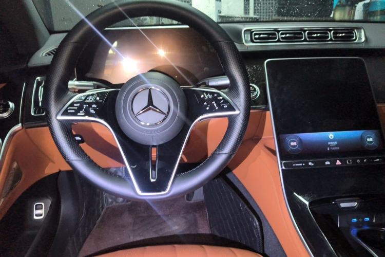 Used Mercedes-Benz S-Class 2022 Revised S 400 L Luxury Edition Steering Wheel