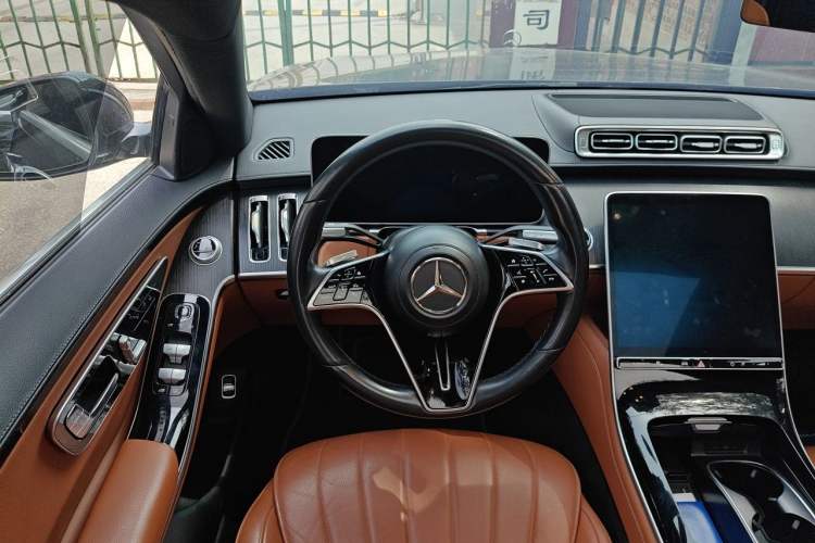 Used Mercedes-Benz S-Class 2022 S 400 L Business Model Steering Wheel