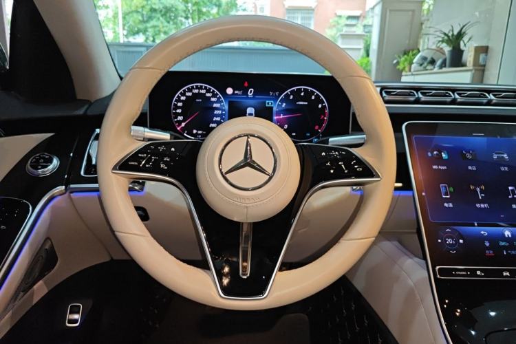 Used Mercedes-Benz S-Class 2022 Revised S 400 L Luxury Edition Steering Wheel
