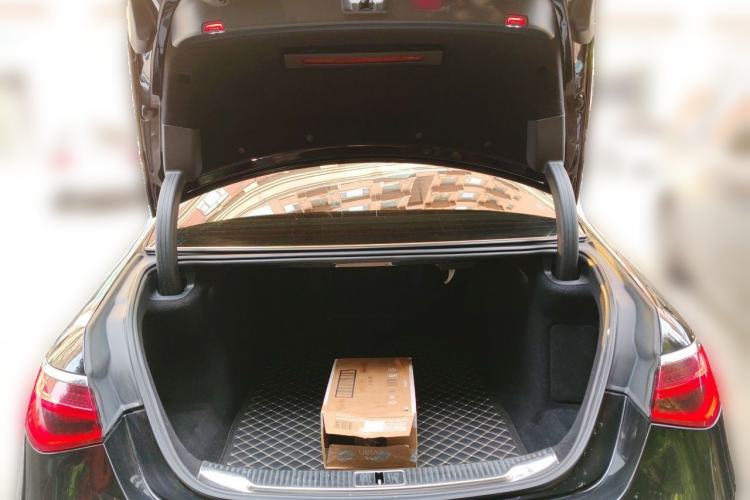 Used Mercedes-Benz S-Class 2022 S 450 L 4MATIC Trunk