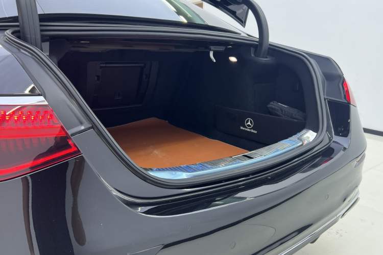 Used Mercedes-Benz S-Class 2022 Refresh S 450 L 4MATIC Trunk
