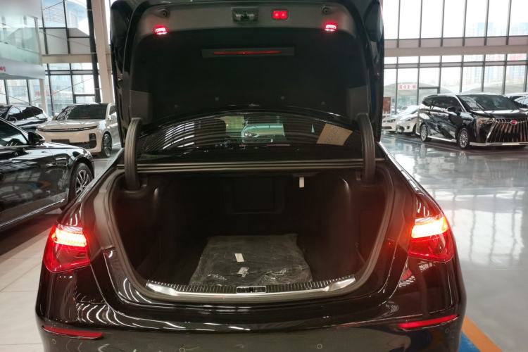 Used Mercedes-Benz S-Class 2022 Revised S 400 L Business Version Trunk