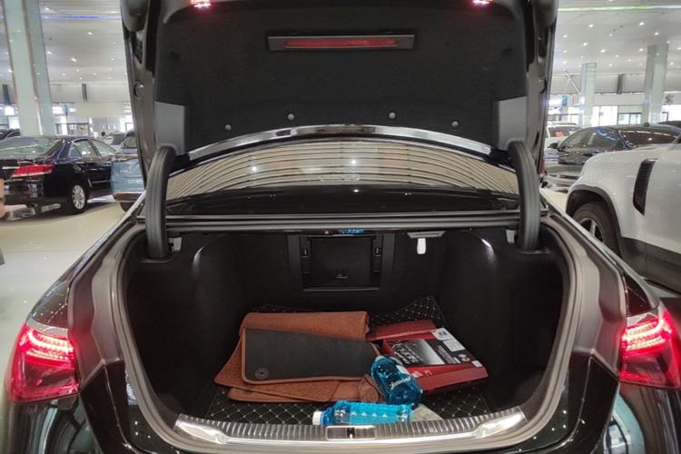 Used Mercedes-Benz S-Class 2022 S 450 L Trunk