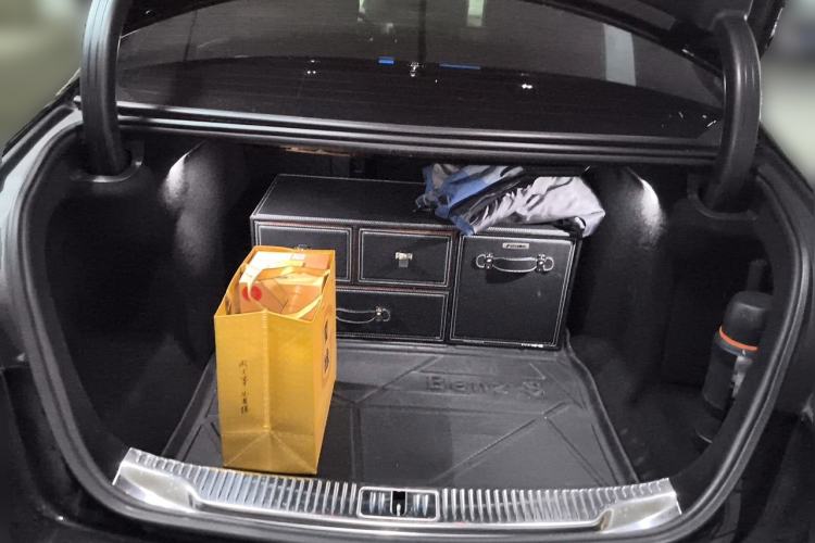 Used Mercedes-Benz S-Class 2022 S 400 L Luxury Model Trunk