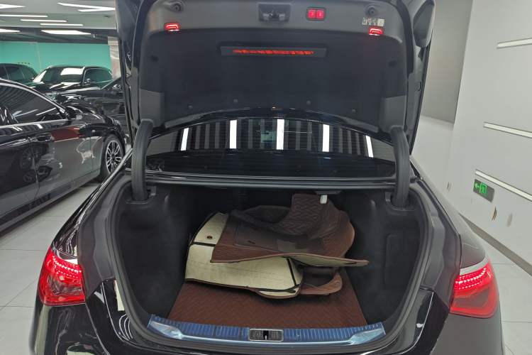 Used Mercedes-Benz S-Class 2022 S 400 L Luxury Model Trunk