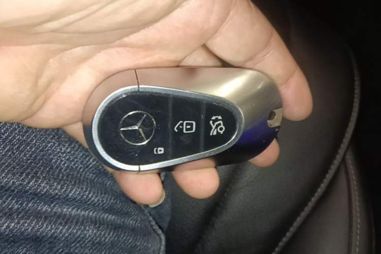 Used Mercedes-Benz S-Class 2022 S 400 L Business Model Vehicle Key