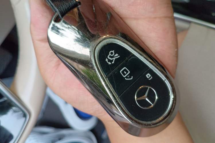 Used Mercedes-Benz S-Class 2022 Revised S 400 L Business Version Vehicle Key