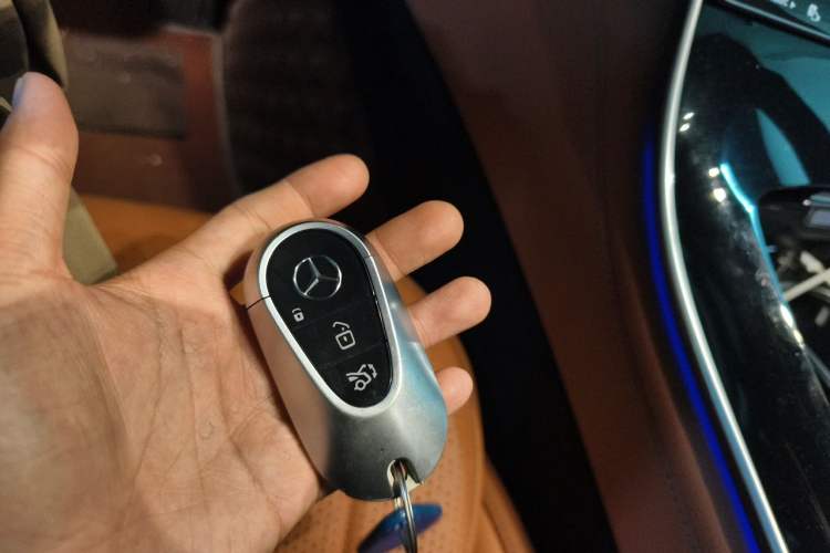 Used Mercedes-Benz S-Class 2022 S 400 L Luxury Model Vehicle Key