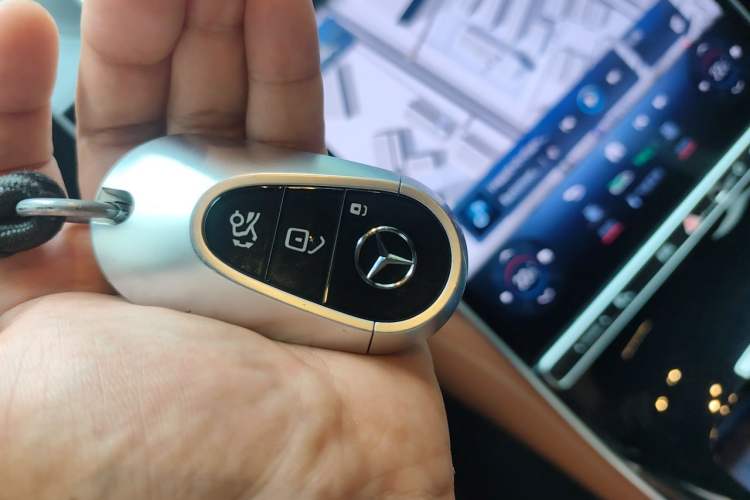 Used Mercedes-Benz S-Class 2022 Revised S 400 L Luxury Edition Vehicle Key