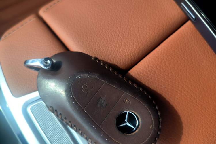 Used Mercedes-Benz S-Class 2022 S 400 L Business Model Vehicle Key