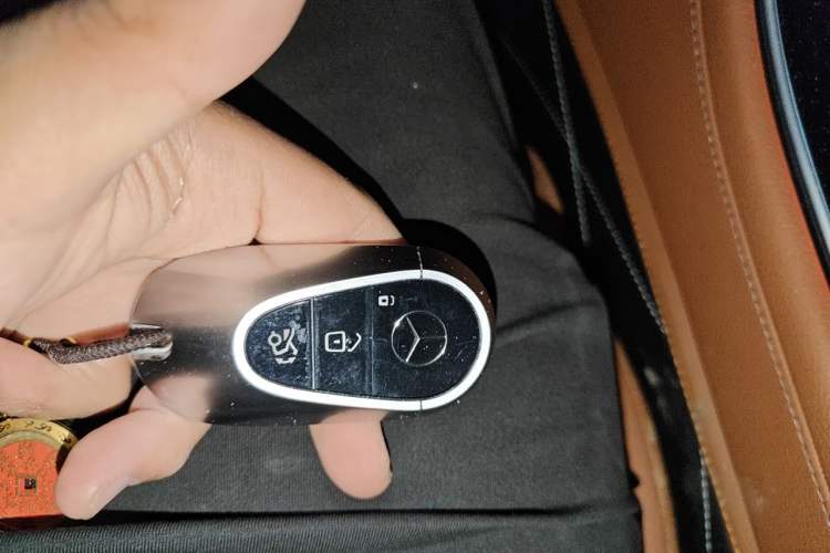 Used Mercedes-Benz S-Class 2022 S 400 L Luxury Model Vehicle Key