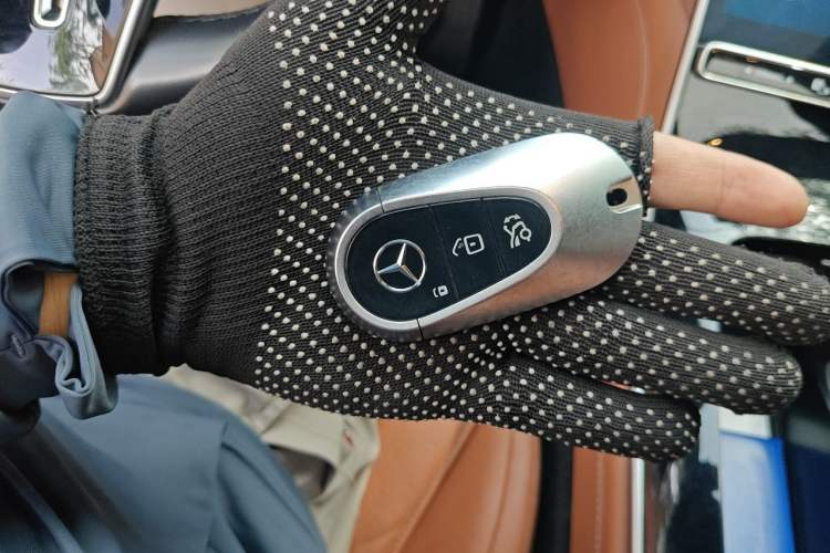 Used Mercedes-Benz S-Class 2022 S 400 L Business Model Vehicle Key