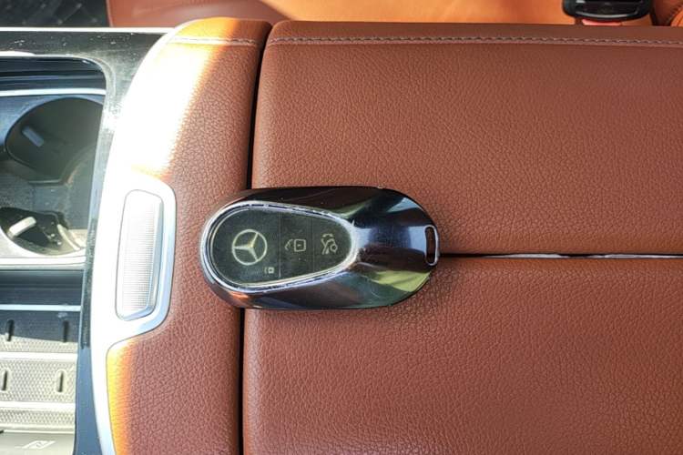 Used Mercedes-Benz S-Class 2022 Revised S 400 L Business Version Vehicle Key