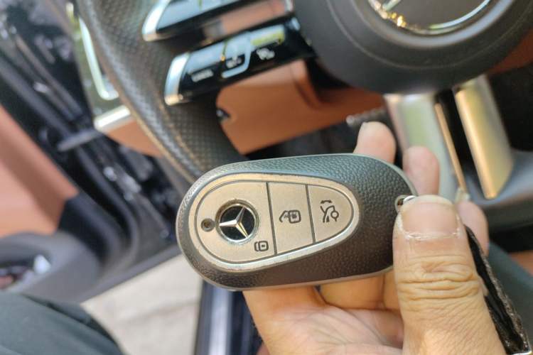 Used Mercedes-Benz S-Class 2022 Refresh S 450 L 4MATIC Vehicle Key