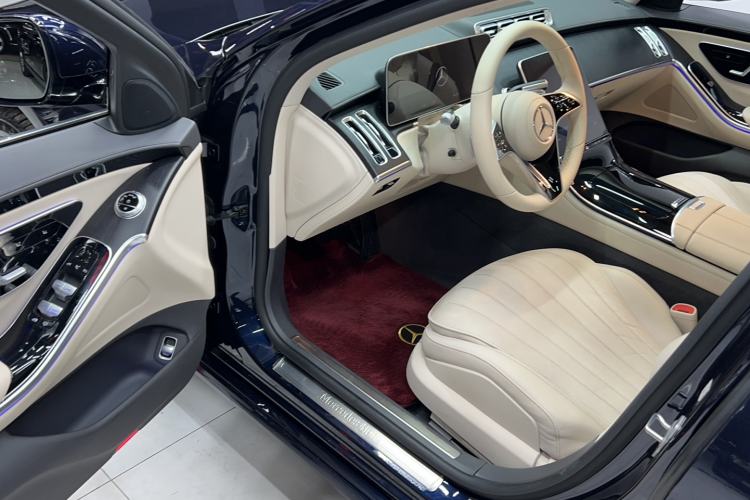 Used Mercedes-Benz S-Class 2022 Revised S 400 L Business Version Interior 1