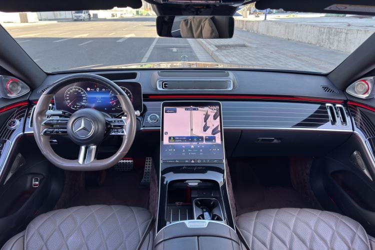 Used Mercedes-Benz S-Class 2022 S 450 L 4MATIC Interior 2