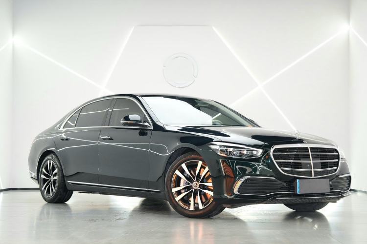 Used Mercedes-Benz S-Class 2022 Revised S 400 L Luxury Edition Exterior 3