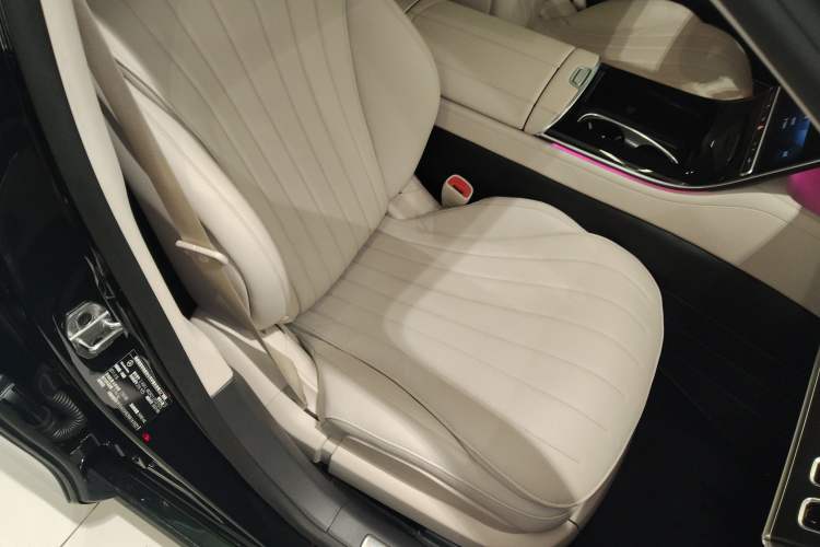 Used Mercedes-Benz S-Class 2022 Revised S 400 L Business Version Right Front Seat