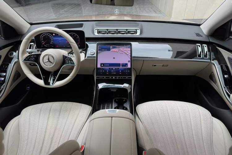 Used Mercedes-Benz S-Class 2022 Revised S 400 L Luxury Edition Audio And AC Panel