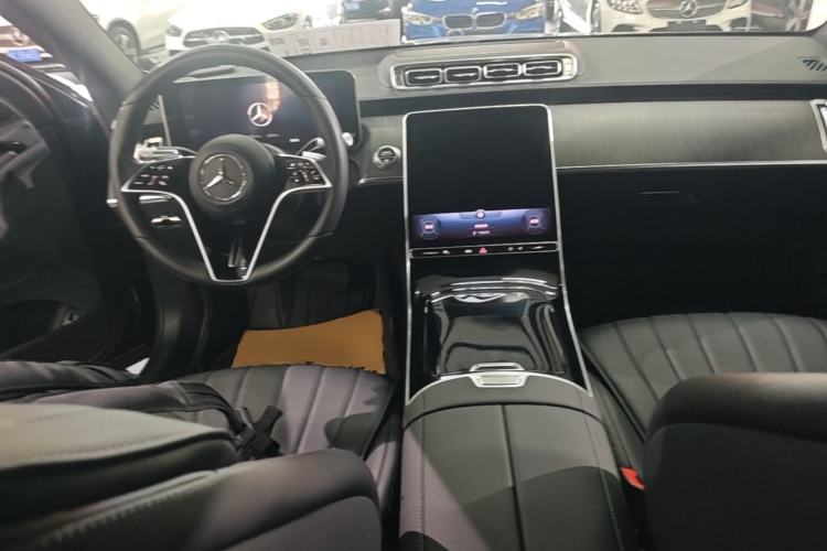 Used Mercedes-Benz S-Class 2022 Revised S 400 L Business Version Center Console
