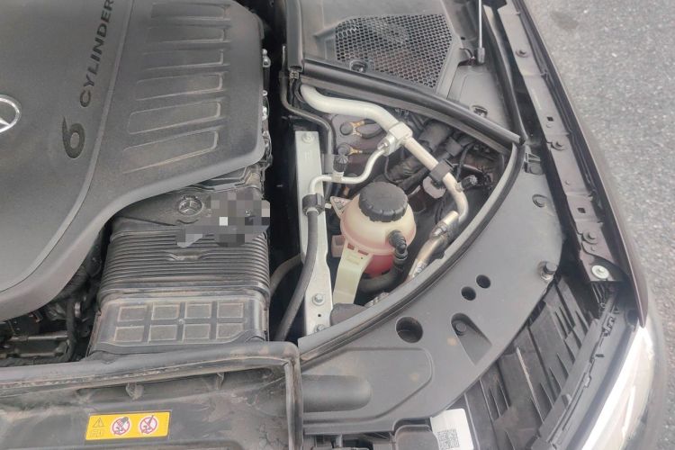 Used Mercedes-Benz S-Class 2022 S 400 L Business Model Engine Bay Left