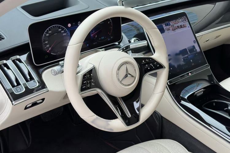 Used Mercedes-Benz S-Class 2022 Revised S 400 L Luxury Edition Interior 6