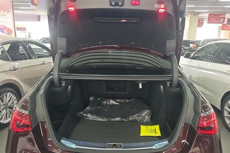 Used Mercedes-Benz S-Class 2022 Revised S 400 L Business Version Trunk