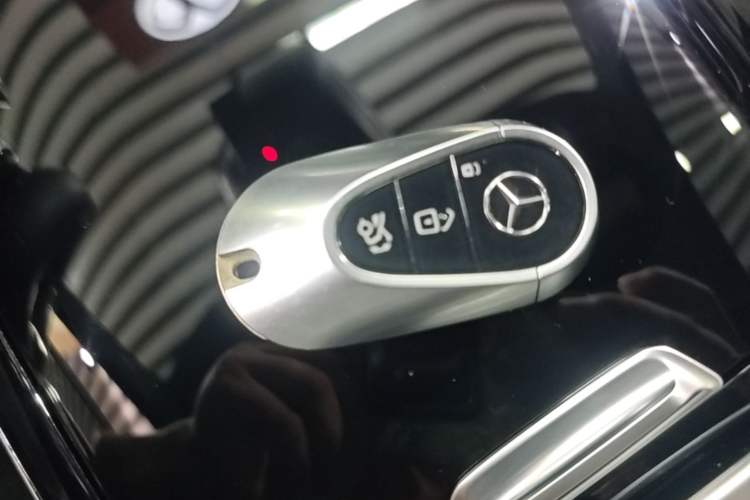 Used Mercedes-Benz S-Class 2022 Revised S 400 L Business Version Vehicle Key