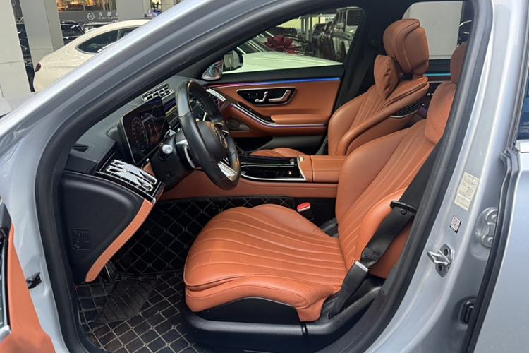 Used Mercedes-Benz S-Class 2022 S 450 L 4MATIC Interior 2