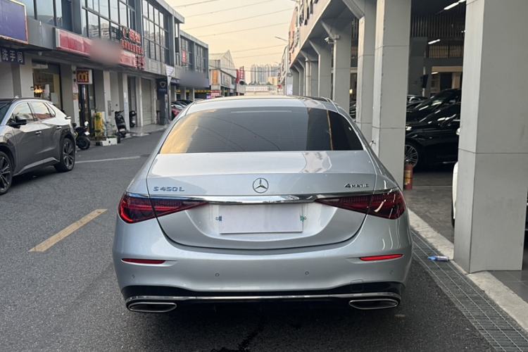 Used Mercedes-Benz S-Class 2022 S 450 L 4MATIC Trunk