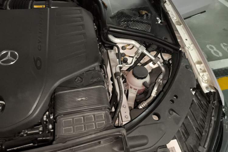 Used Mercedes-Benz S-Class 2022 Revised S 400 L Business Version Engine Bay Left