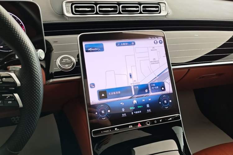 Used Mercedes-Benz S-Class 2023 Restyled S 450 L 4MATIC Audio And AC Panel