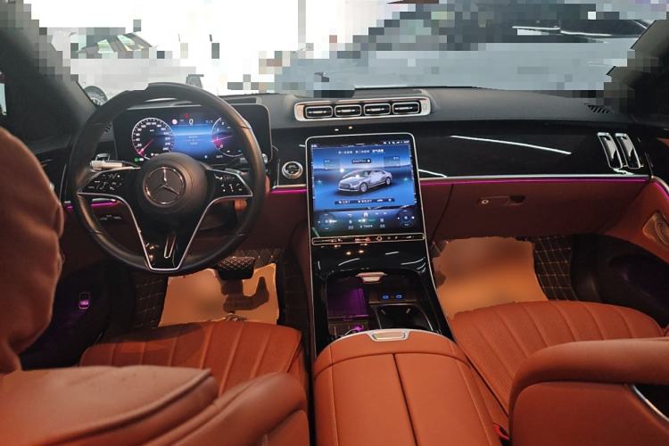 Used Mercedes-Benz S-Class 2023 Updated S 400 L Luxury Edition Center Console