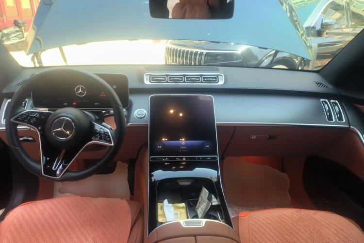 Used Mercedes-Benz S-Class 2023 S 400 L Business Model Center Console