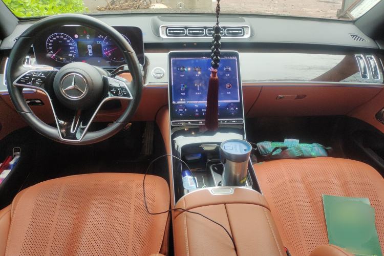 Used Mercedes-Benz S-Class 2023 S 400 L Business Model Center Console