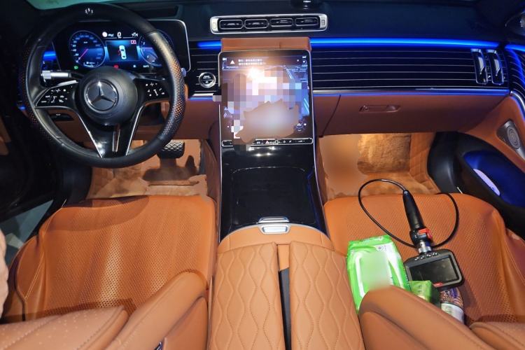 Used Mercedes-Benz S-Class 2023 Updated S 400 L Luxury Edition Center Console