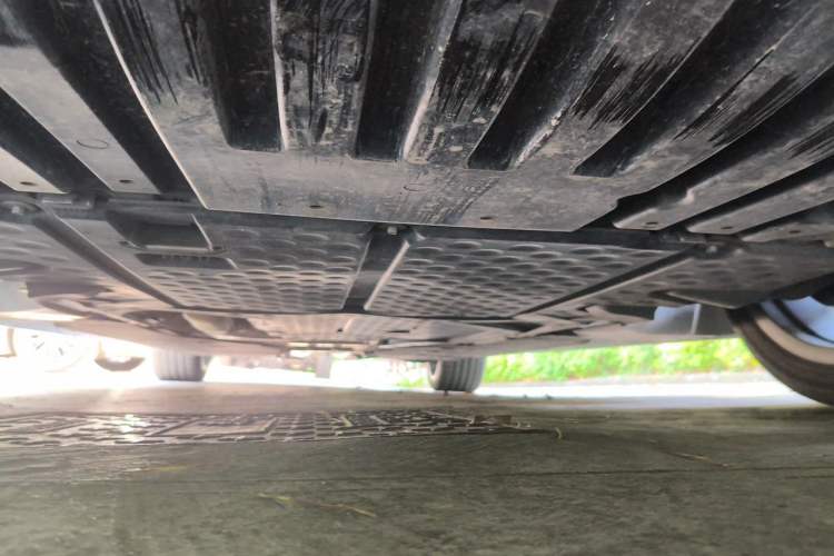 Used Mercedes-Benz S-Class 2023 S 450 L 4MATIC Chassis Front