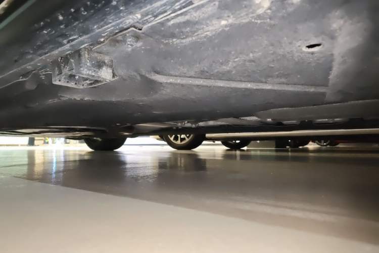 Used Mercedes-Benz S-Class 2023 S 400 L Business Model Chassis Rear Left