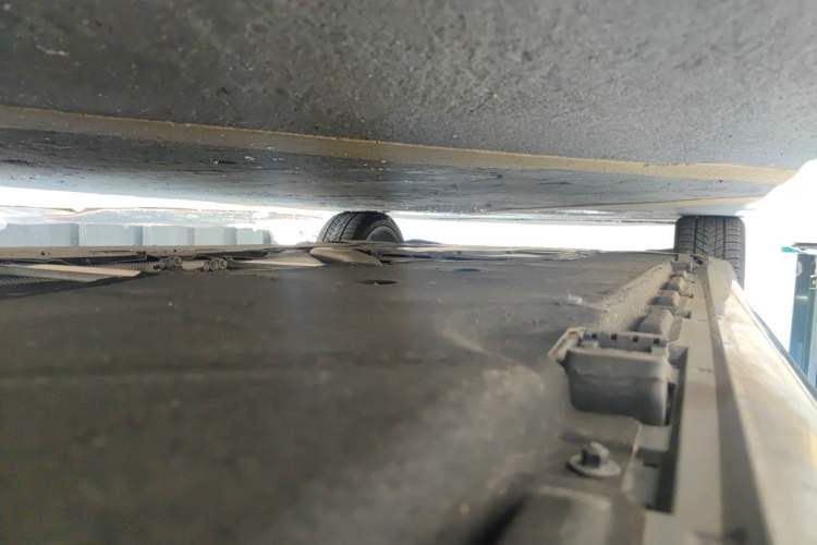 Used Mercedes-Benz S-Class 2023 S 400 L Business Model Chassis Rear Left