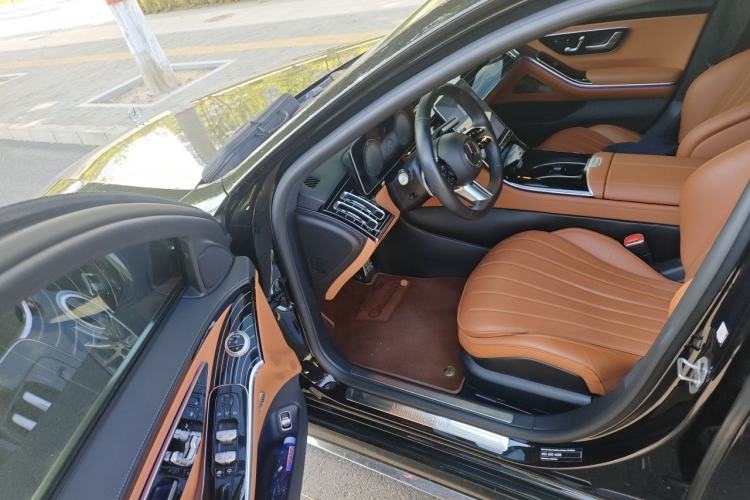 Used Mercedes-Benz S-Class 2023 S 450 L 4MATIC Driver Seat