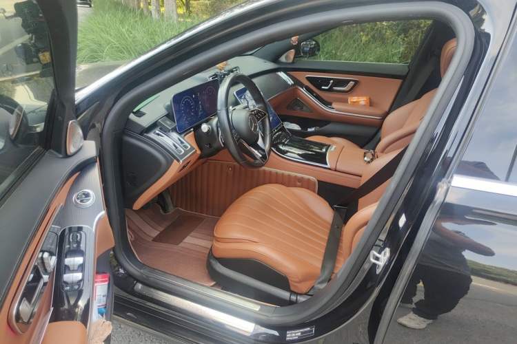 Used Mercedes-Benz S-Class 2023 Updated S 400 L Business Version Driver Seat