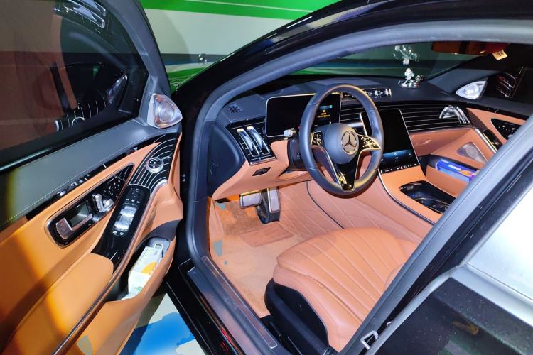 Used Mercedes-Benz S-Class 2023 Updated S 400 L Luxury Edition Driver Seat