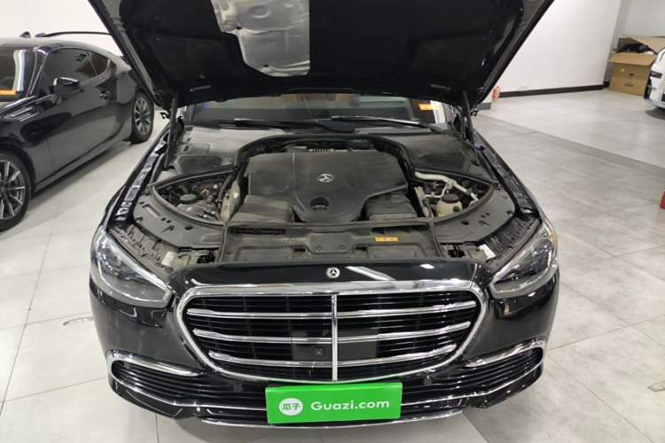 Used Mercedes-Benz S-Class 2023 Updated S 400 L Luxury Edition Engine Bay